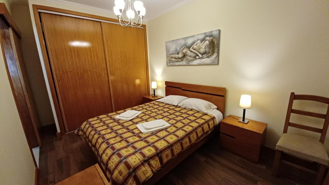 Dona Matilde Apartment ปอนตาเดลกาดา ภายนอก รูปภาพ