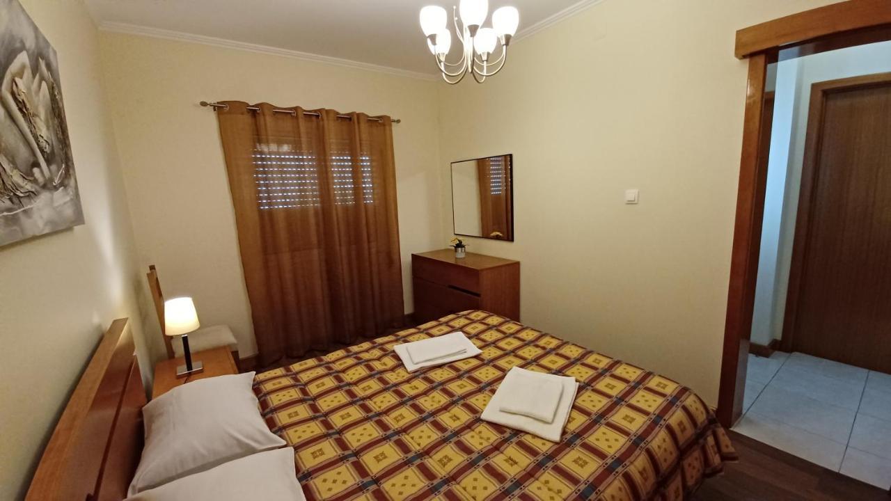 Dona Matilde Apartment ปอนตาเดลกาดา ภายนอก รูปภาพ