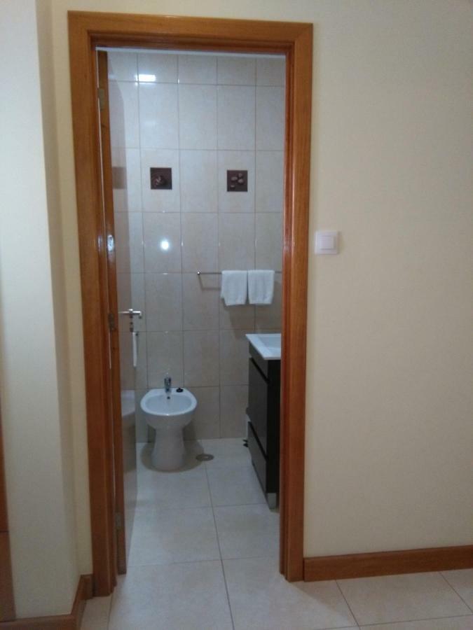 Dona Matilde Apartment ปอนตาเดลกาดา ภายนอก รูปภาพ